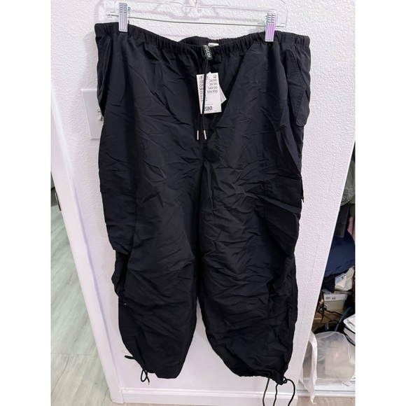 Oversized cargo pant - Picture 1 of 3